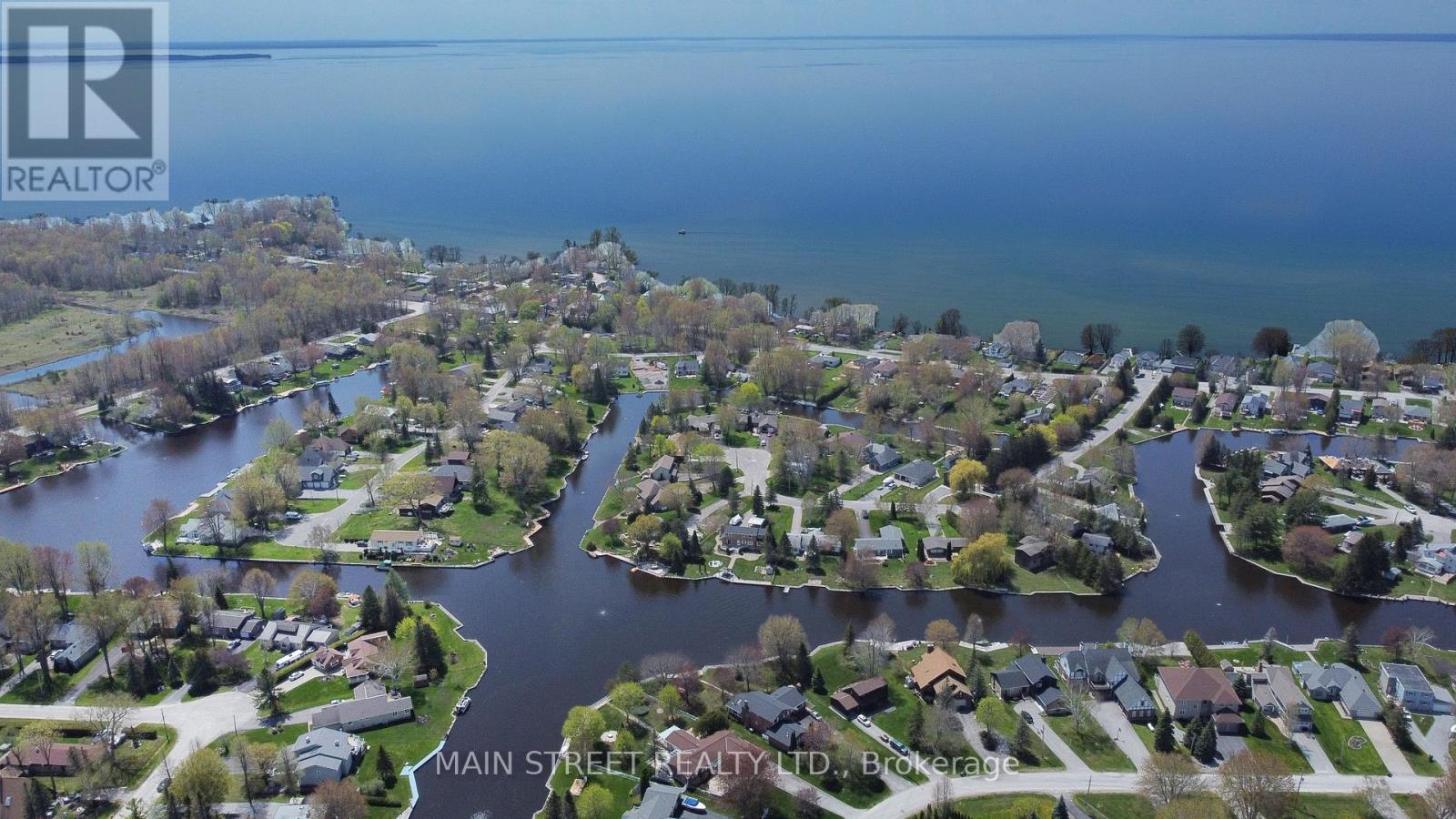 Photo 21 of 26 Island Trail S, Ramara ON