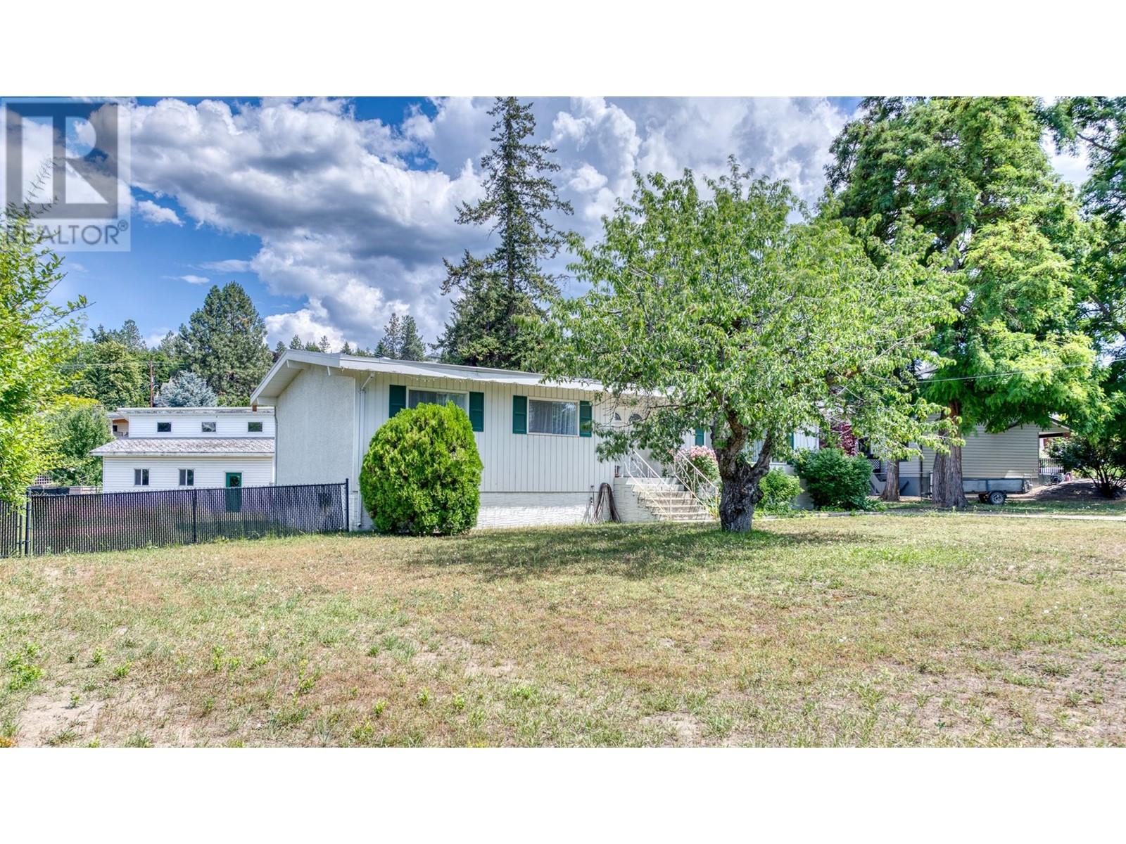 4383 Gordon Drive, Kelowna