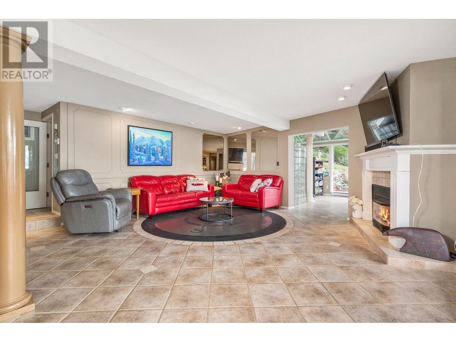  8180 Tronson Road, Vernon