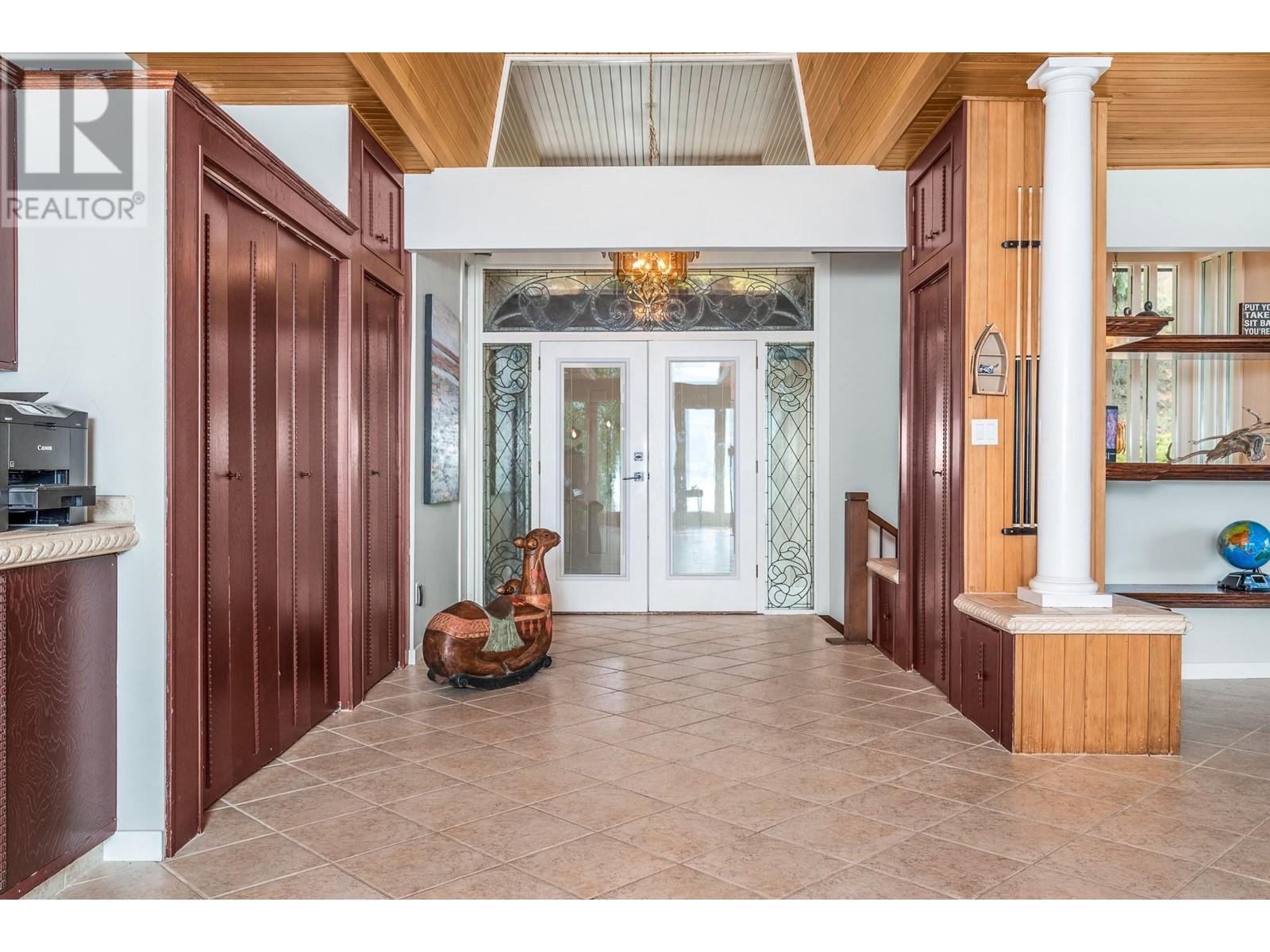  8180 Tronson Road, Vernon