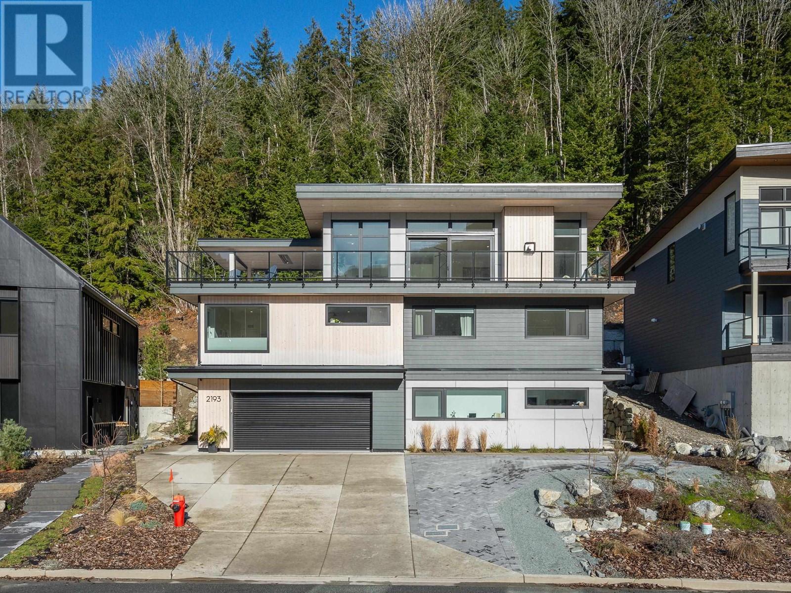 Photo 37 of 2193 Crumpit Woods Drive, Squamish BC