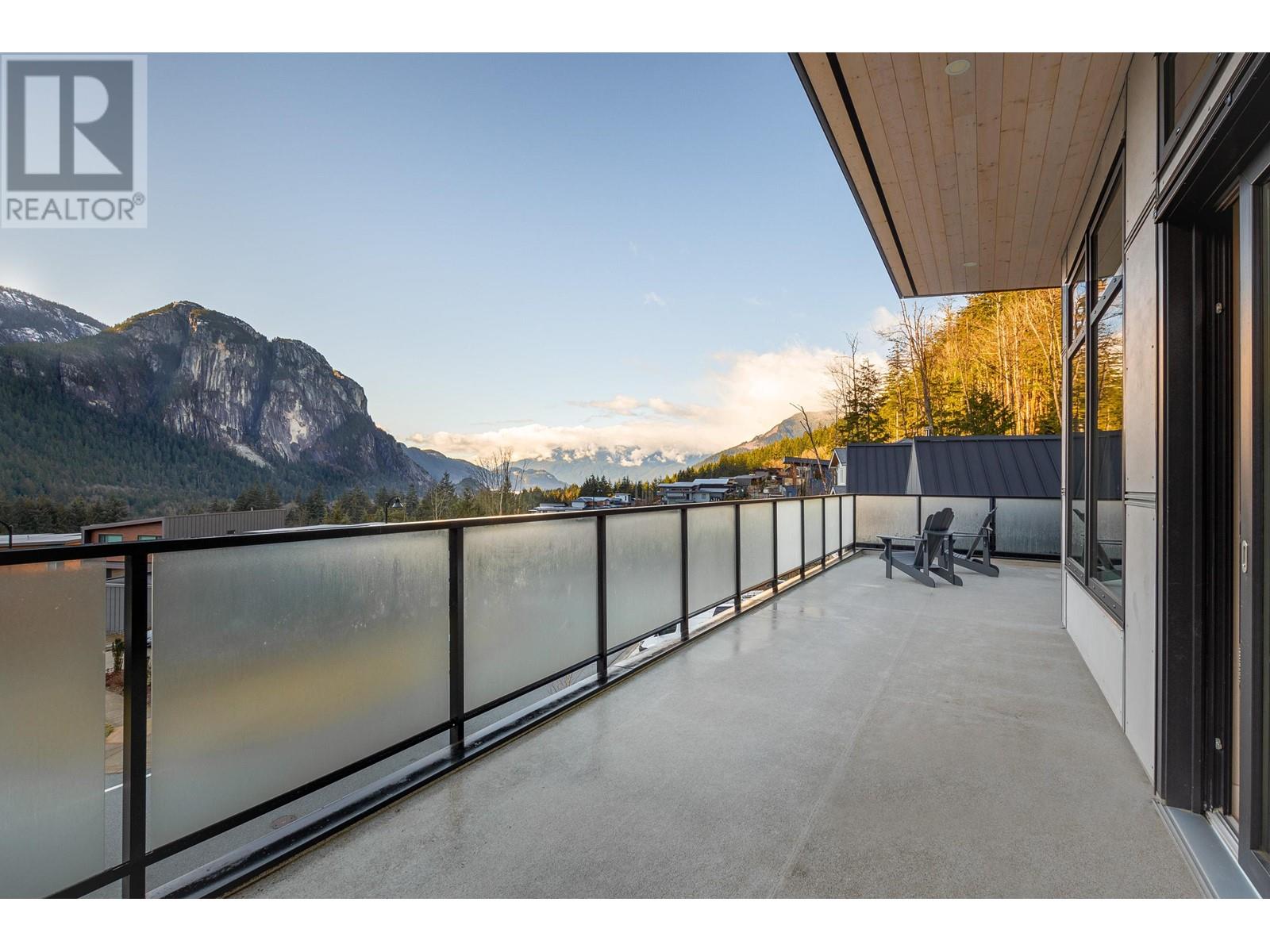 Photo 18 of 2193 Crumpit Woods Drive, Squamish BC