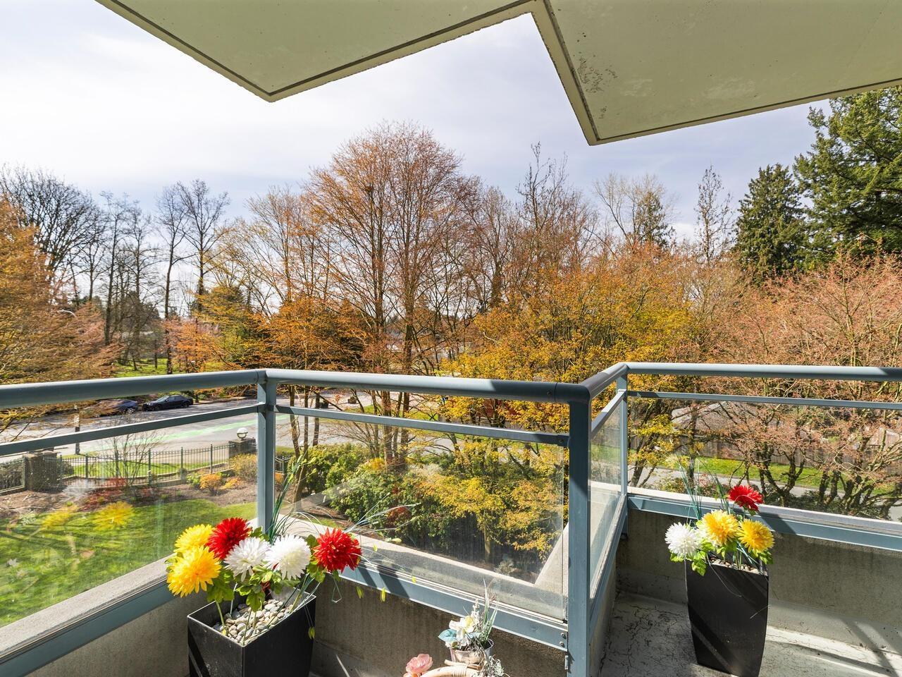 Photo 14 of 203 13353 108 Avenue, Surrey BC