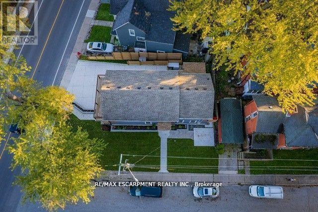 Photo 13 of 4733 River Road, Niagara Falls ON
