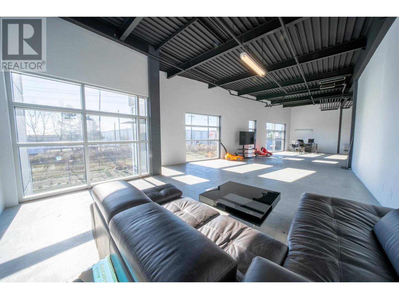Photo 2 of Upper Floor 112 8889 Laurel Street, Vancouver BC