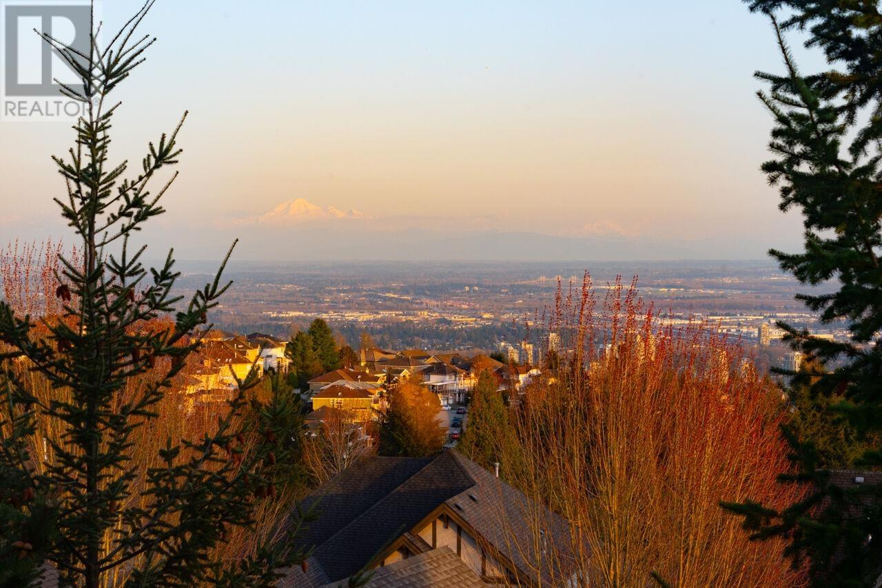 59 55 HAWTHORN DRIVE, Port Moody real estate listing R2987282
