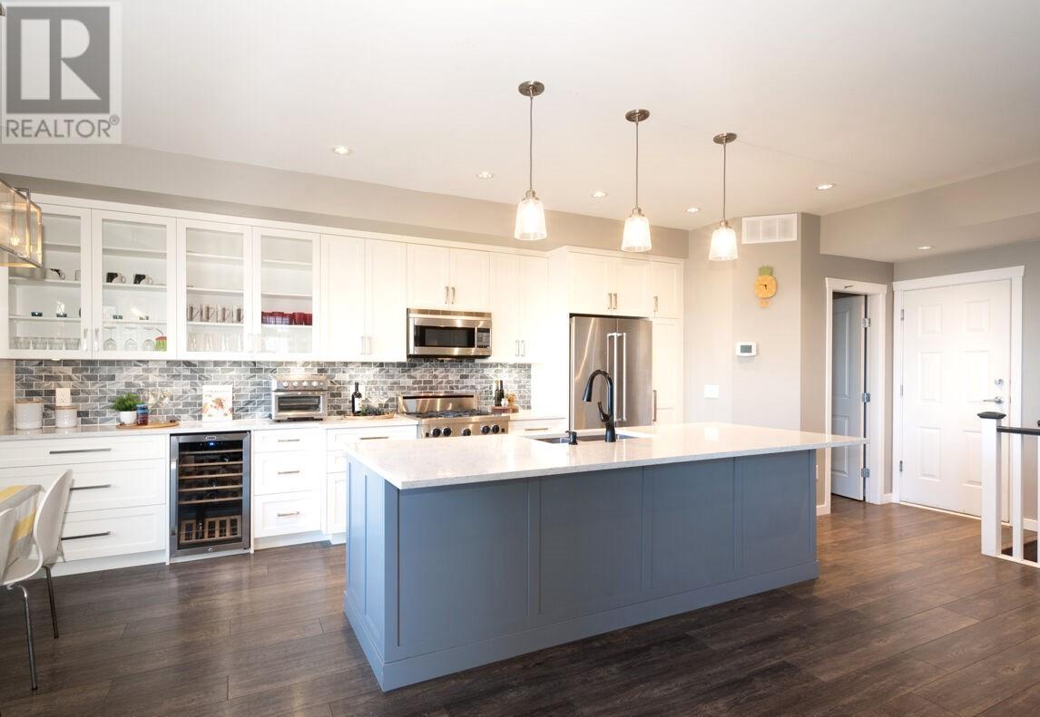 59 55 HAWTHORN DRIVE, Port Moody real estate listing for sale