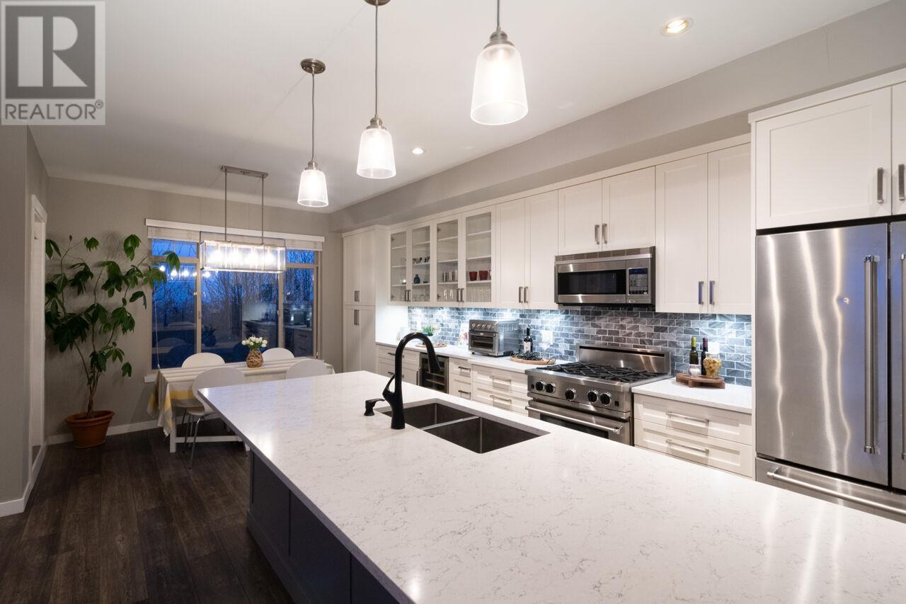 59 55 HAWTHORN DRIVE, Port Moody real estate listing R2987282