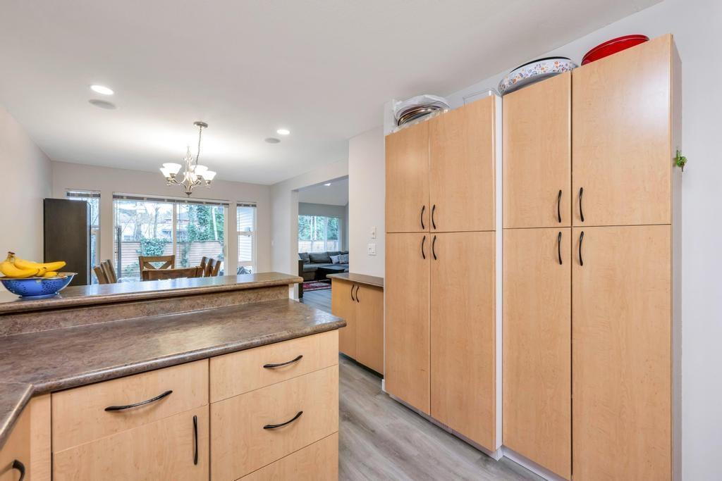Photo 6 of 14 13918 58 Avenue, Surrey BC
