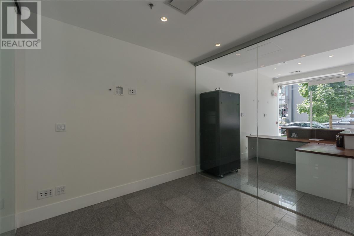Photo 5 of 1487 W Pender Street, Vancouver BC