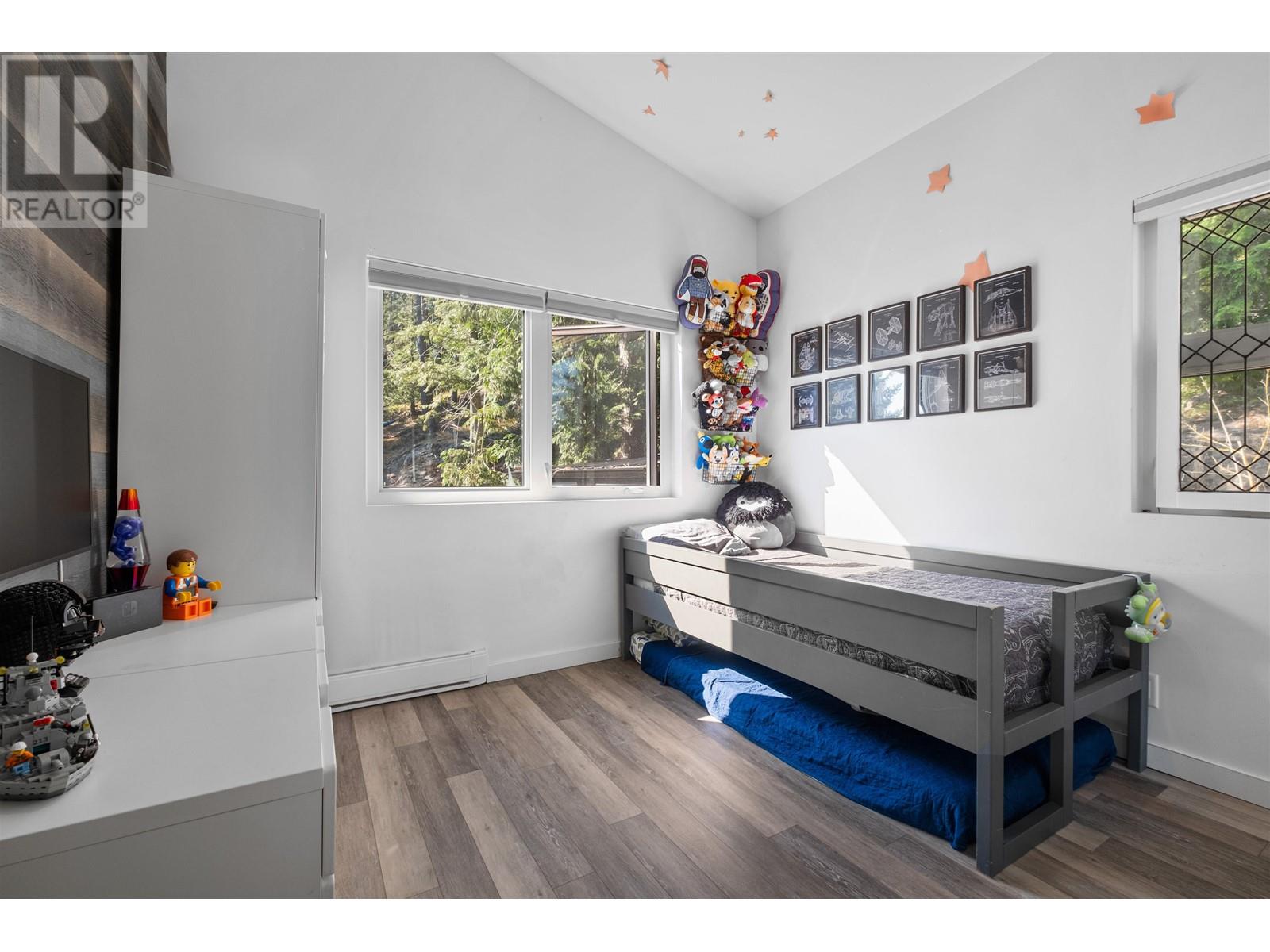 955 WINDJAMMER ROAD, Bowen Island