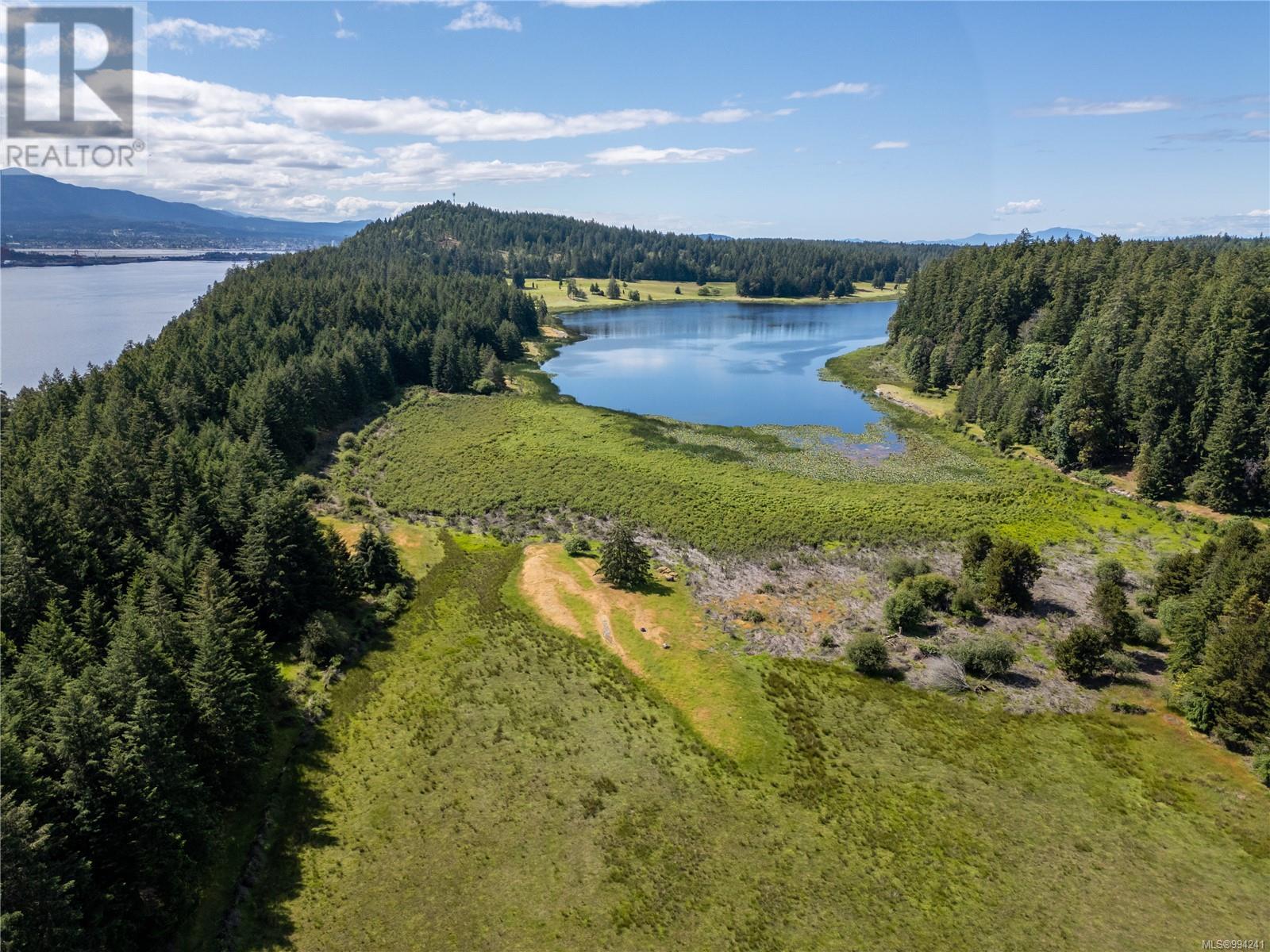 909 South Rd, Gabriola Island