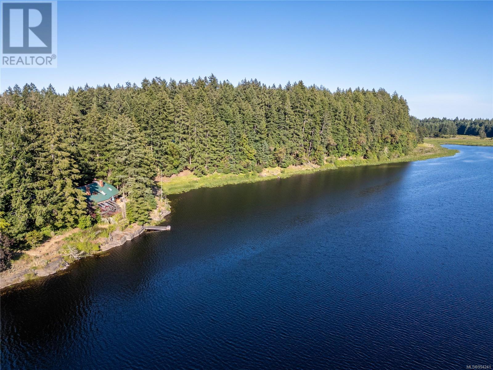 909 South Rd, Gabriola Island