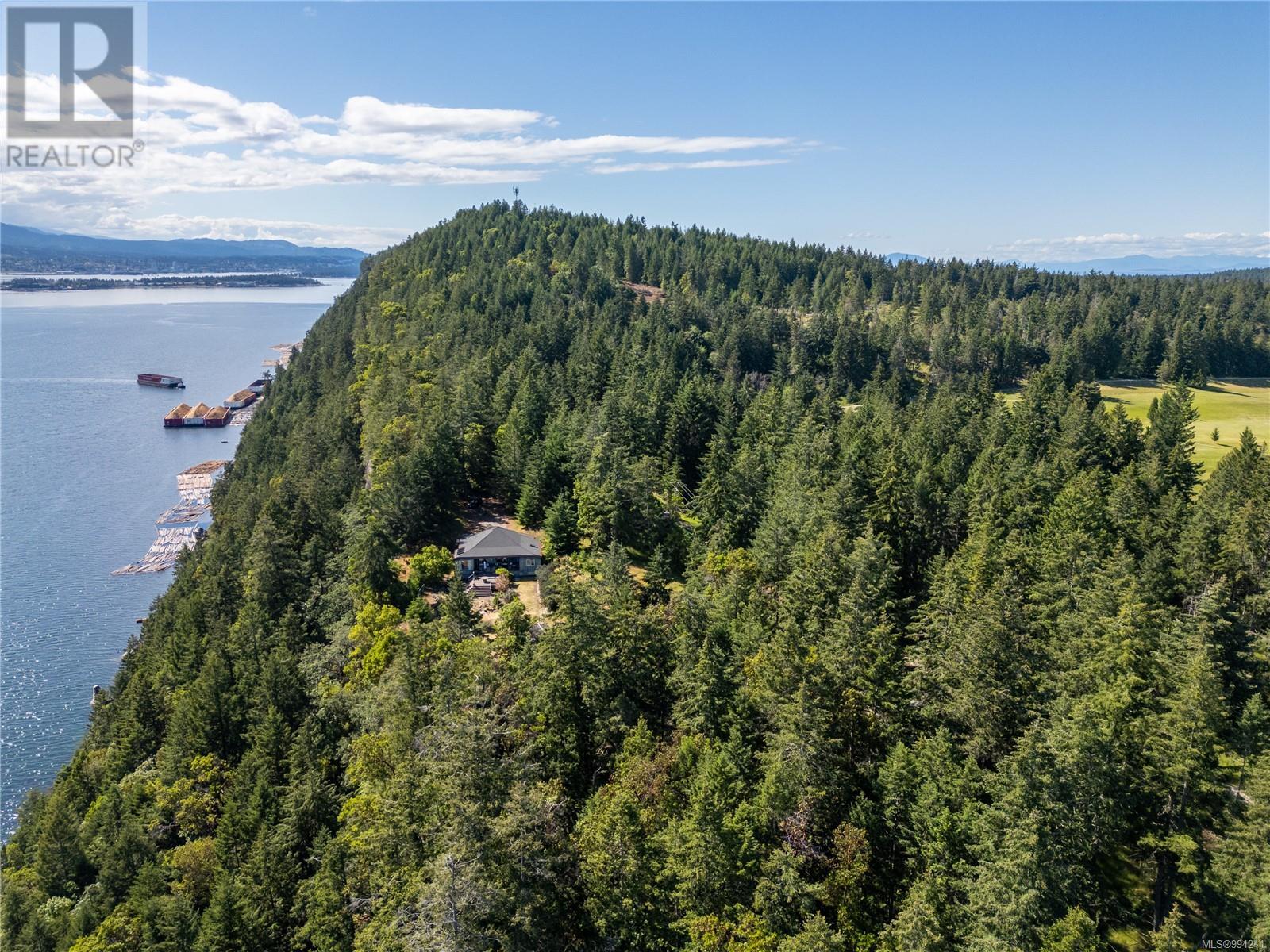 909 South Rd, Gabriola Island