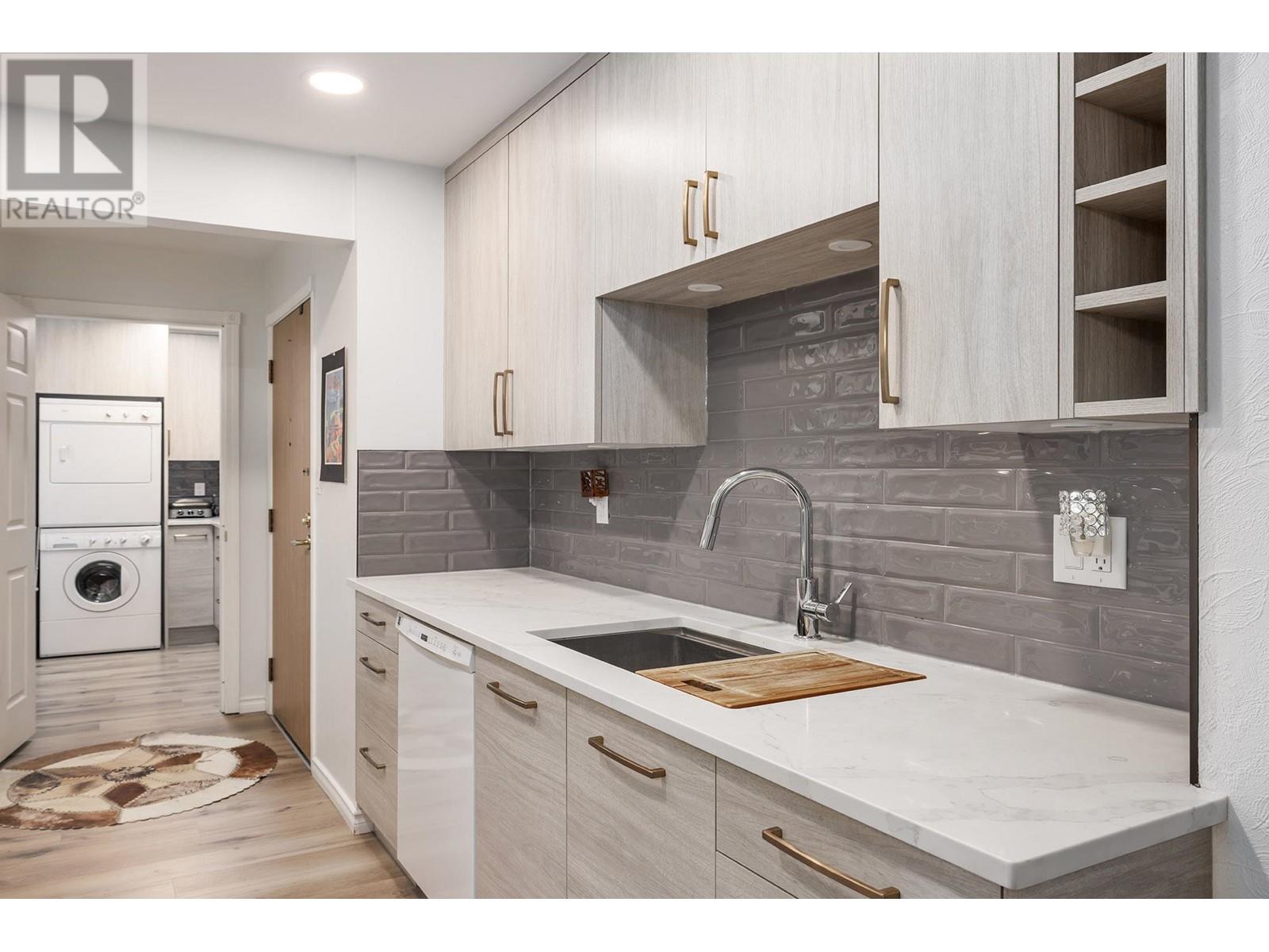 107 575 Sutherland Avenue, Kelowna