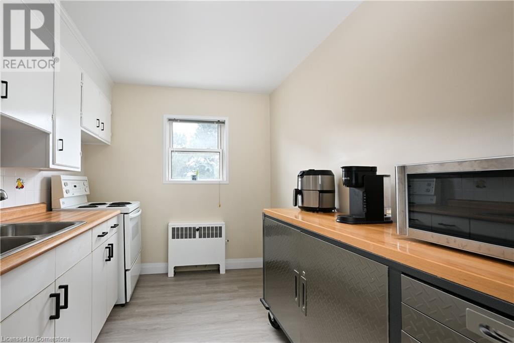 Photo 15 of 2418 New Street Unit 11, Burlington ON
