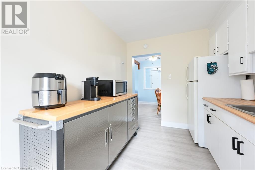 Photo 17 of 2418 New Street Unit 11, Burlington ON