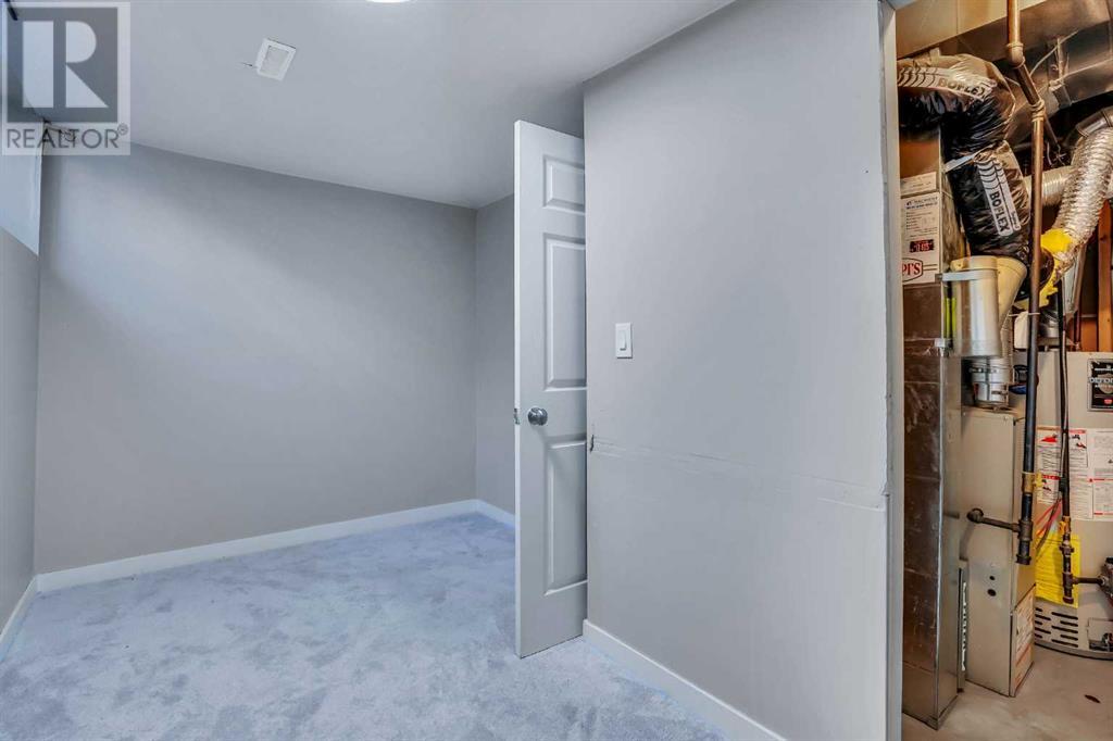 Single Family House for Sale in  Saddlebrook Point NE Saddle Ridge Calgary 