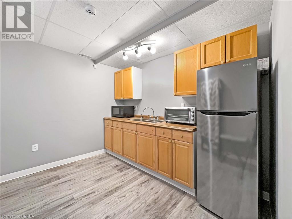 Photo 11 of 80 Brant Avenue, Brantford ON