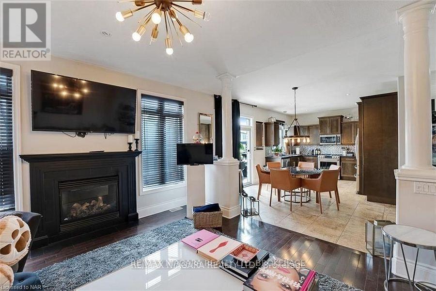 Photo 12 of 6618 Flora Court, Niagara Falls ON