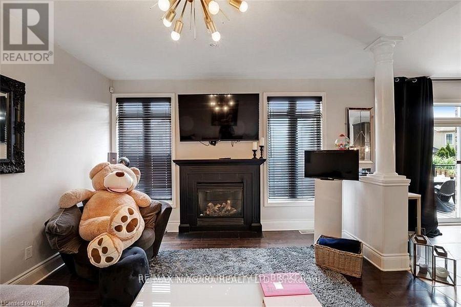 Photo 35 of 6618 Flora Court, Niagara Falls ON