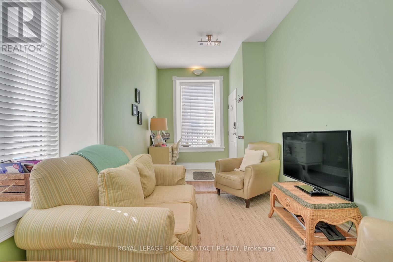 Photo 30 of 130 St David Street S, Centre Wellington ON