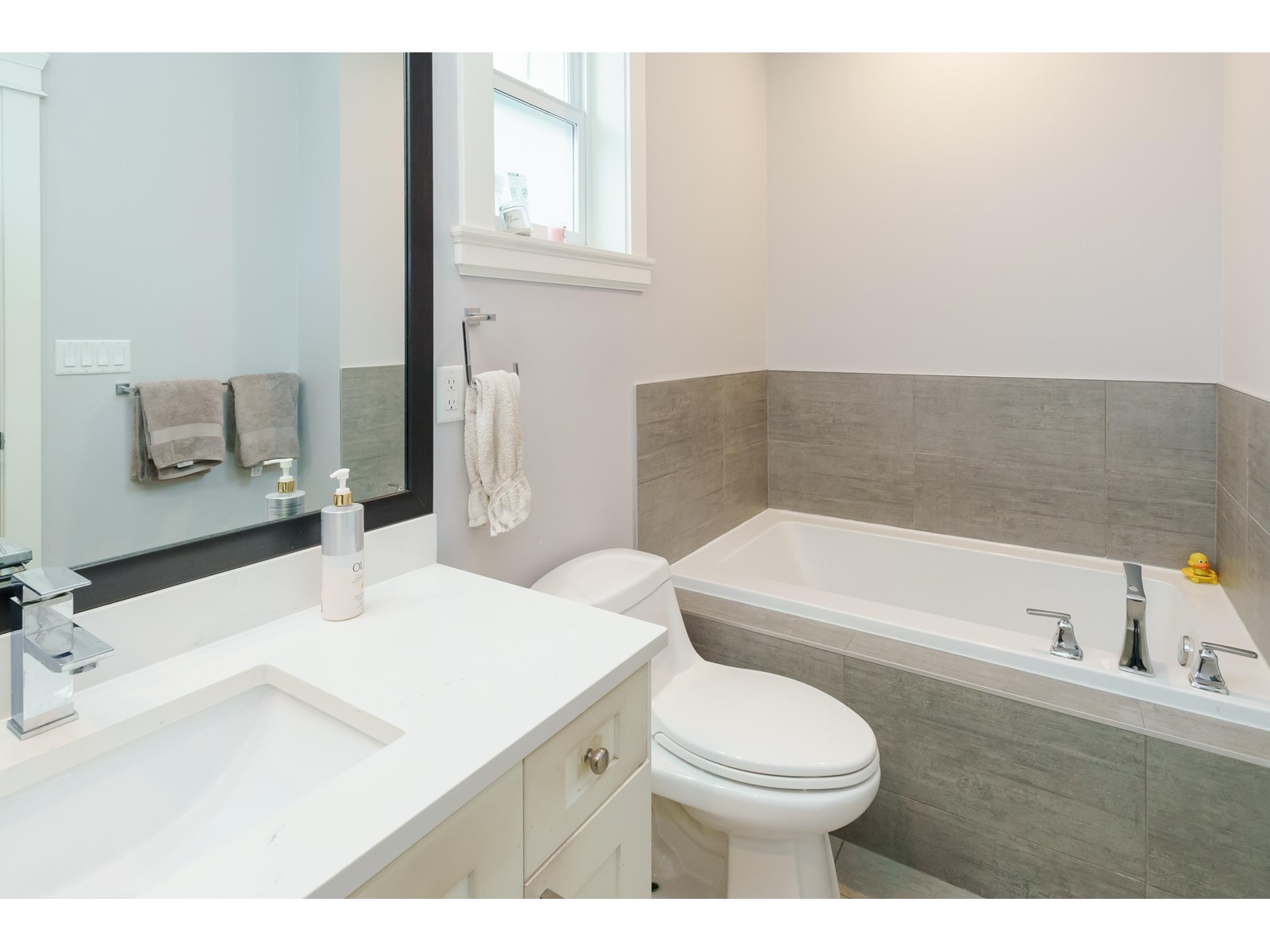33938 MCPHEE PLACE, Mission