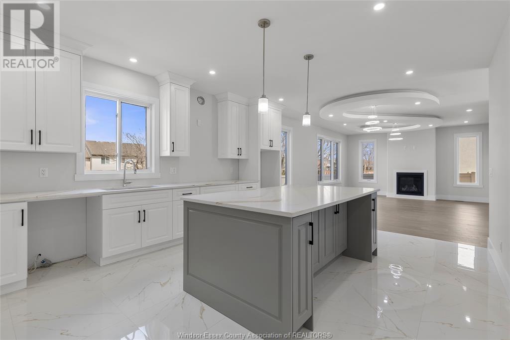 Photo 11 of 78 Noble Court, Amherstburg ON