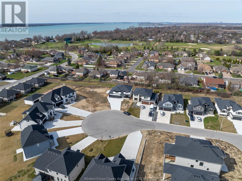 Photo 27 of 78 Noble Court, Amherstburg ON