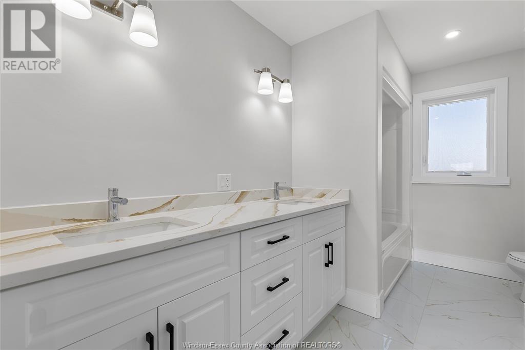Photo 28 of 78 Noble Court, Amherstburg ON