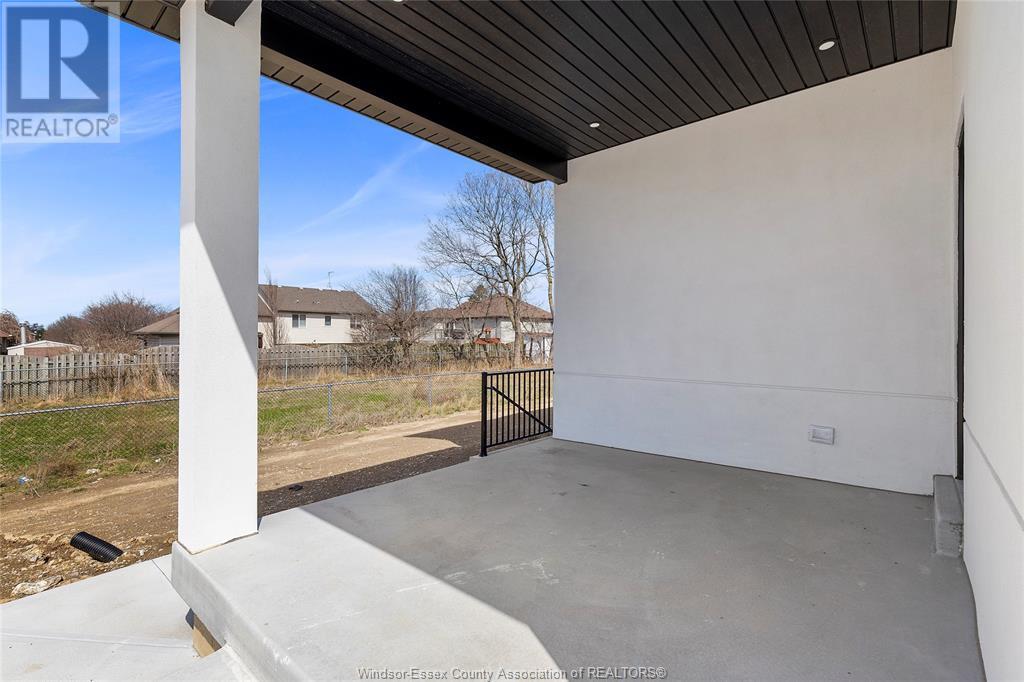 Photo 32 of 78 Noble Court, Amherstburg ON