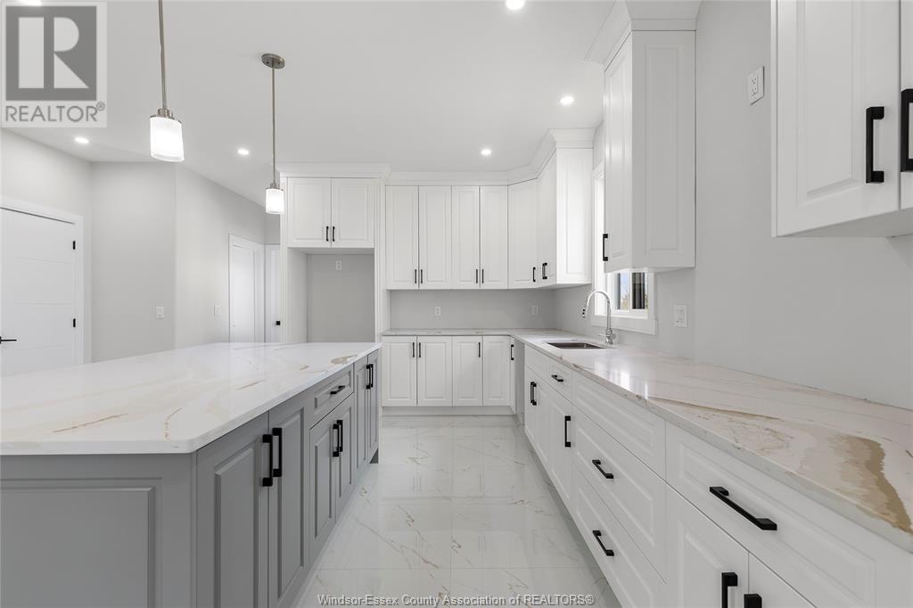 Photo 9 of 78 Noble Court, Amherstburg ON
