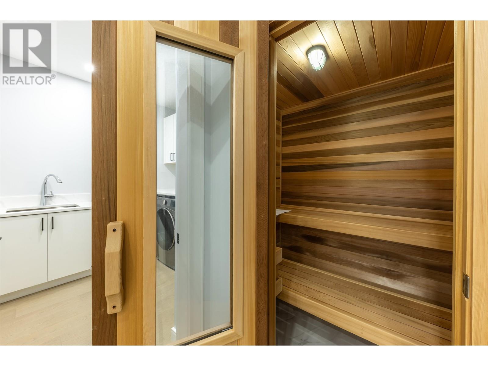 3587 MAYFAIR AVENUE, Vancouver