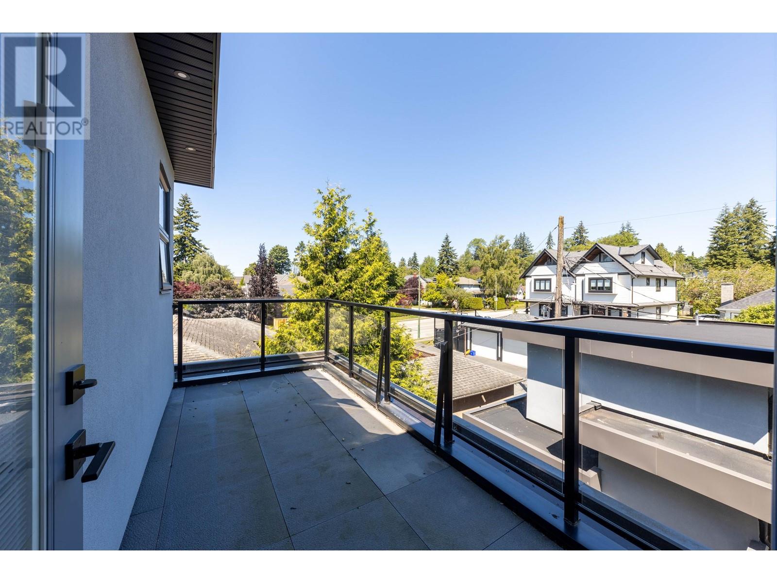 3587 MAYFAIR AVENUE, Vancouver