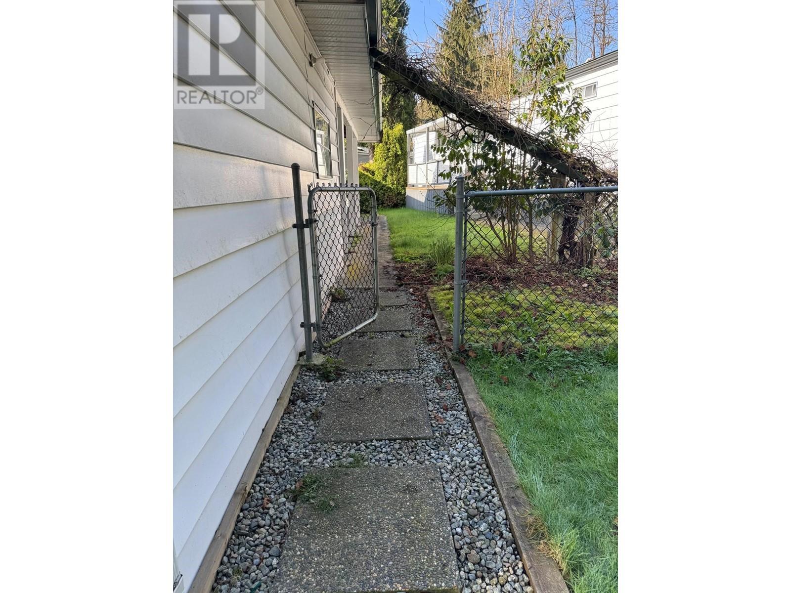 45 19635 POPLAR DRIVE, Pitt Meadows real estate listing R2969409