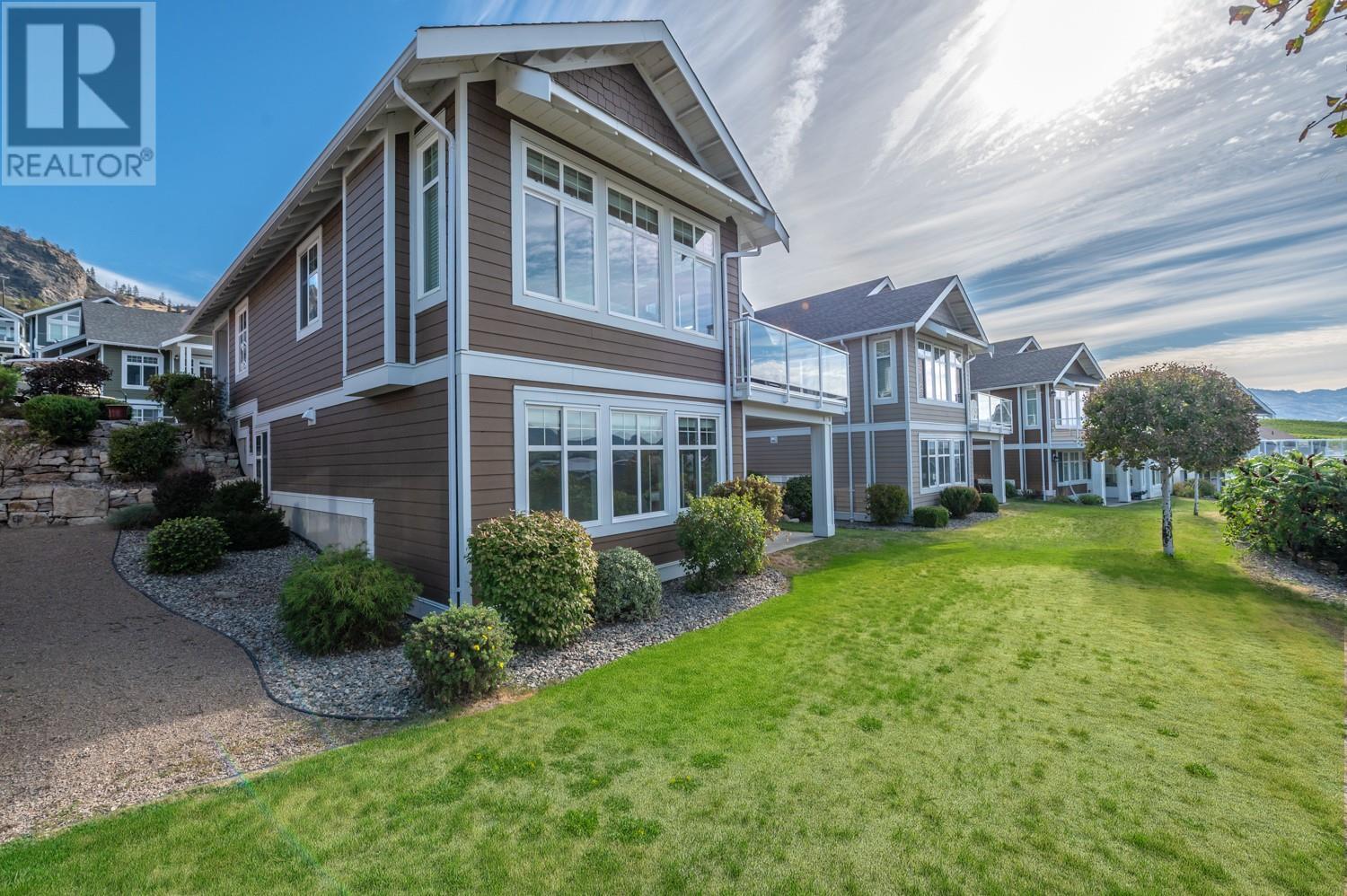 206 2450 Radio Tower Road, Oliver