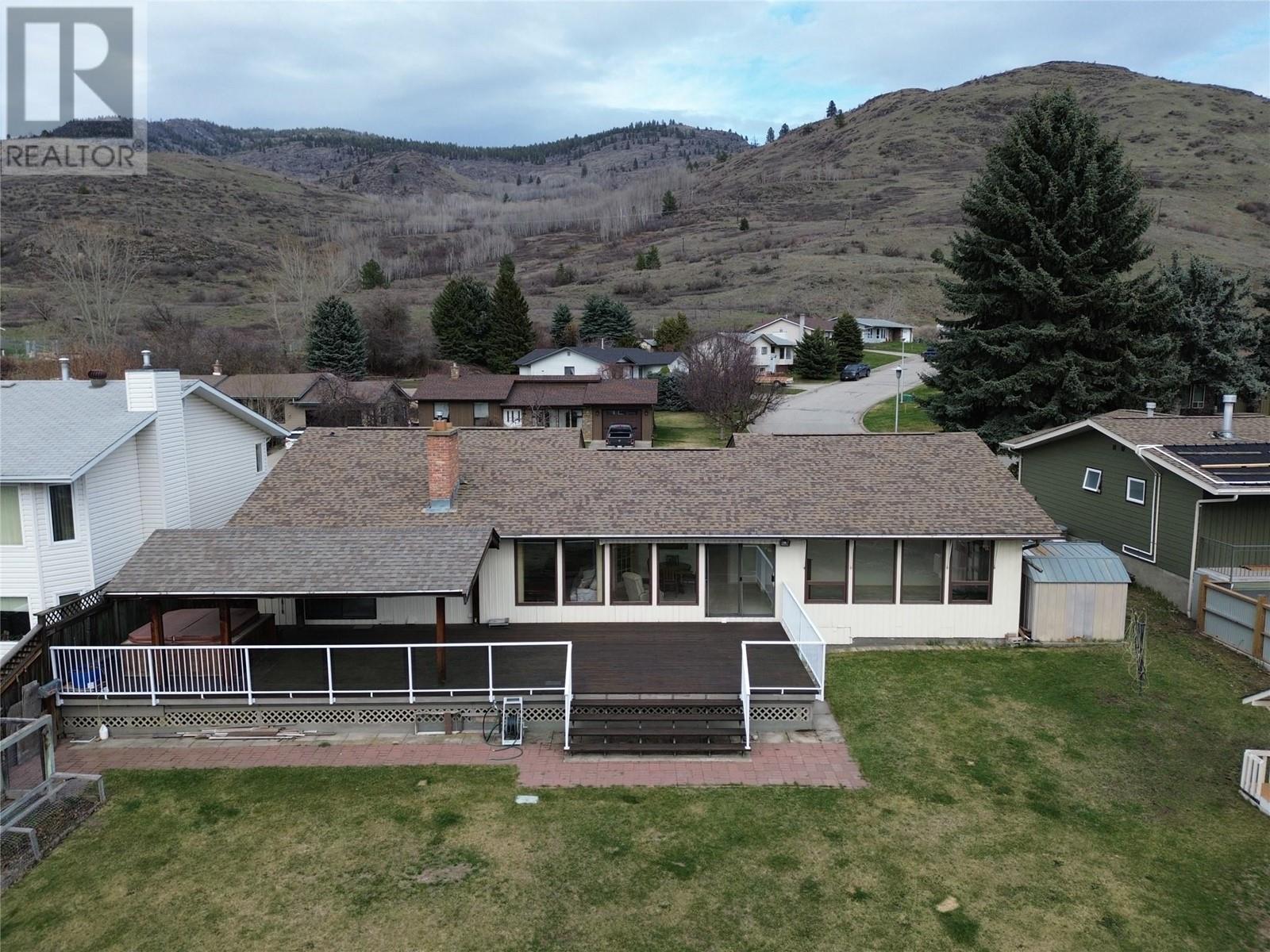 7493 Valley Heights Drive, Grand Forks