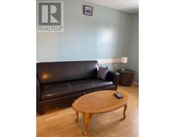 7 Cabot Road thumbnail 5