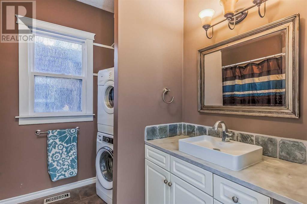 Photo 10 of 1638 15 Avenue Sw, Calgary AB