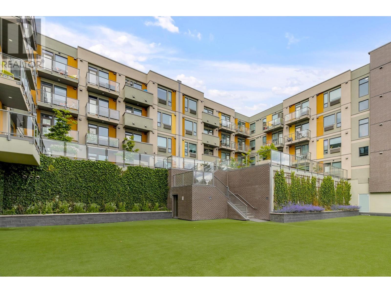343 925 Leon Avenue, Kelowna