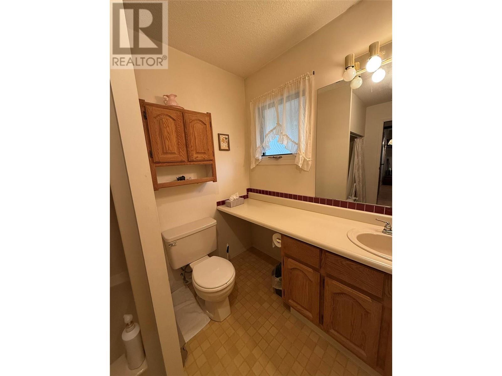 Photo 14 of 5640 Rays Road, Winlaw BC
