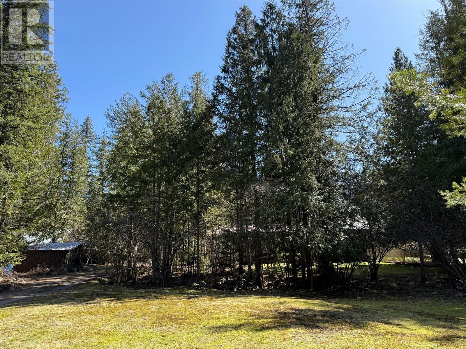 Photo 8 of 5640 Rays Road, Winlaw BC