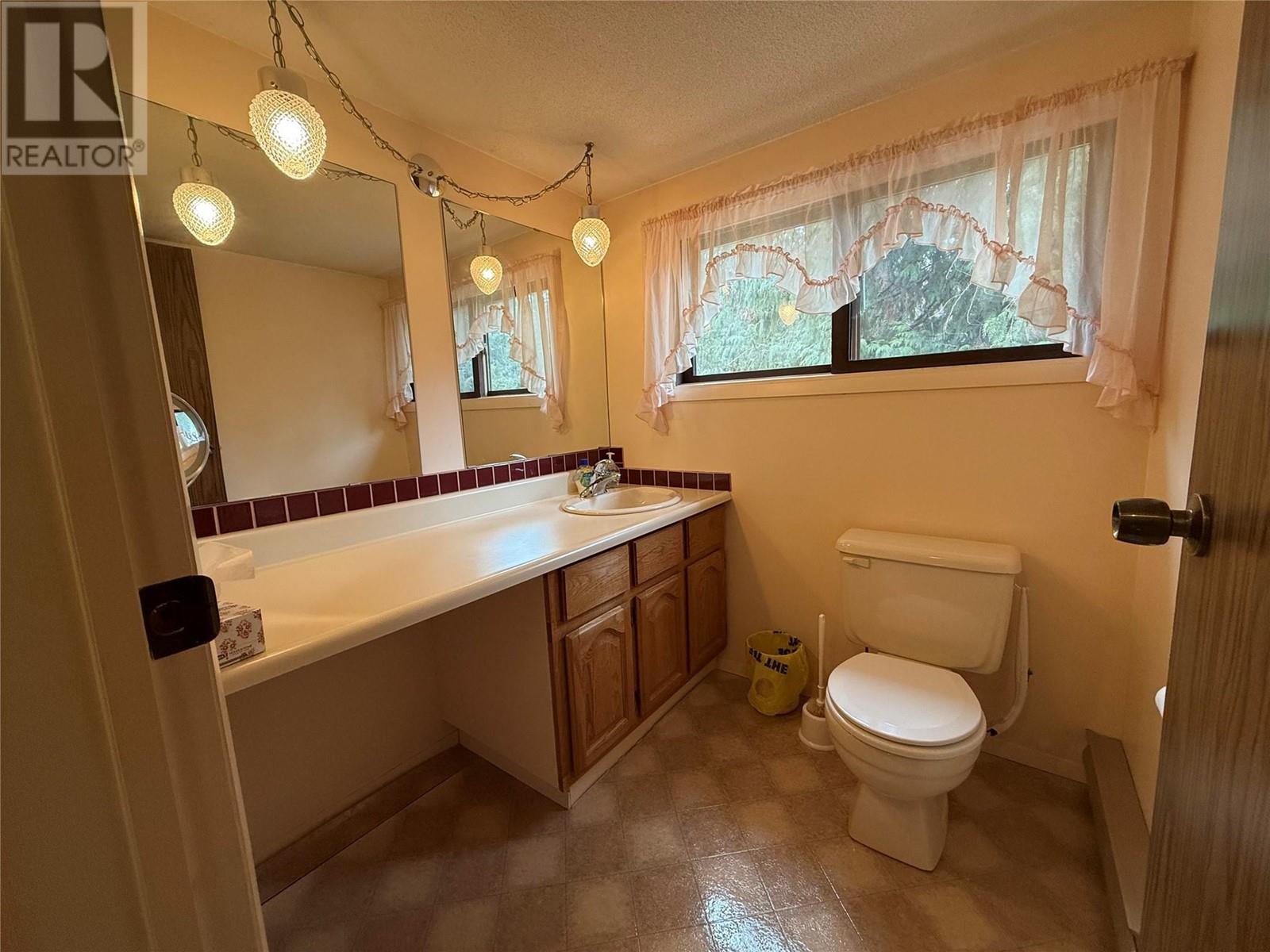 Photo 36 of 5640 Rays Road, Winlaw BC