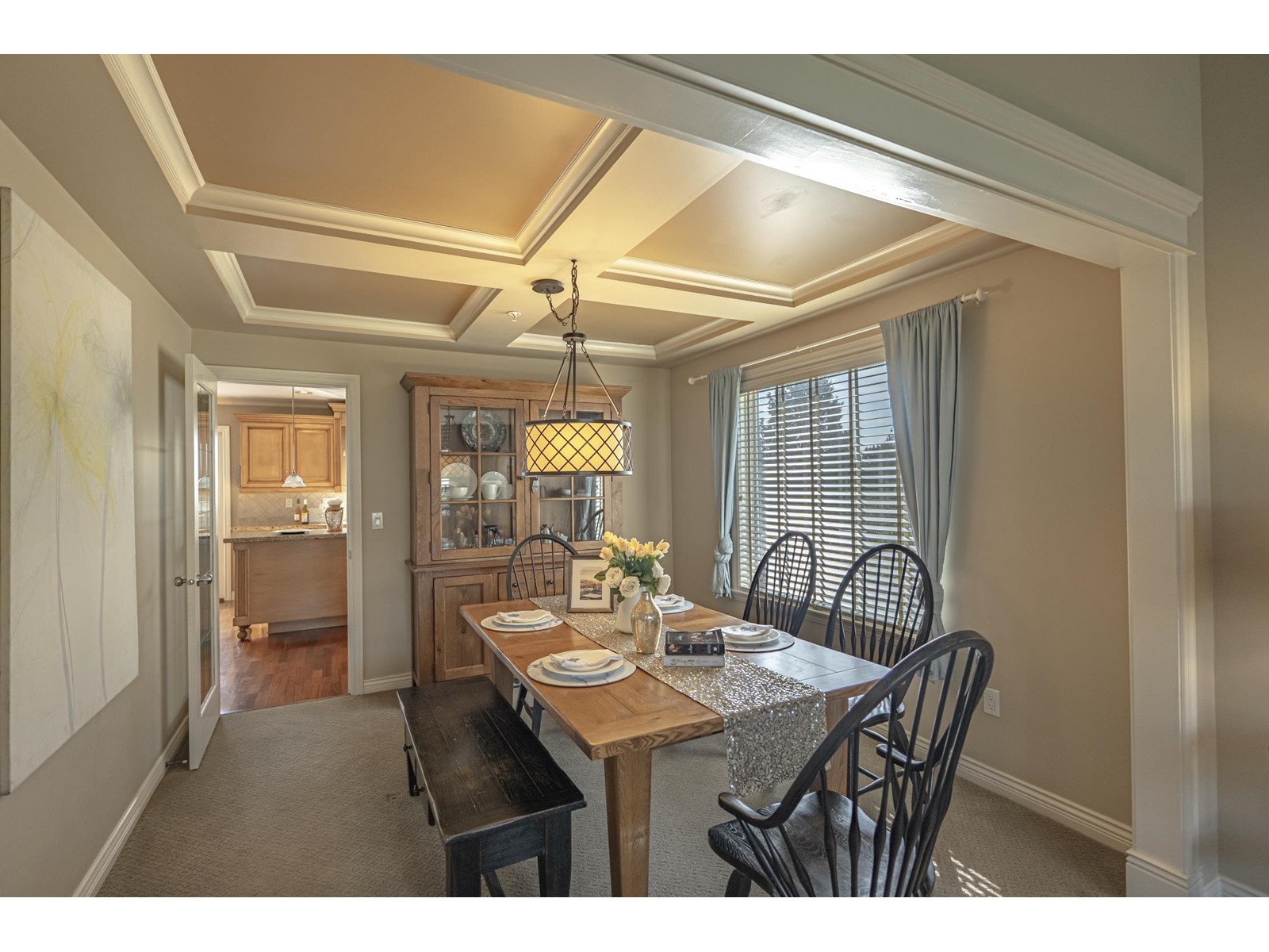 1368 KENT STREET, White Rock