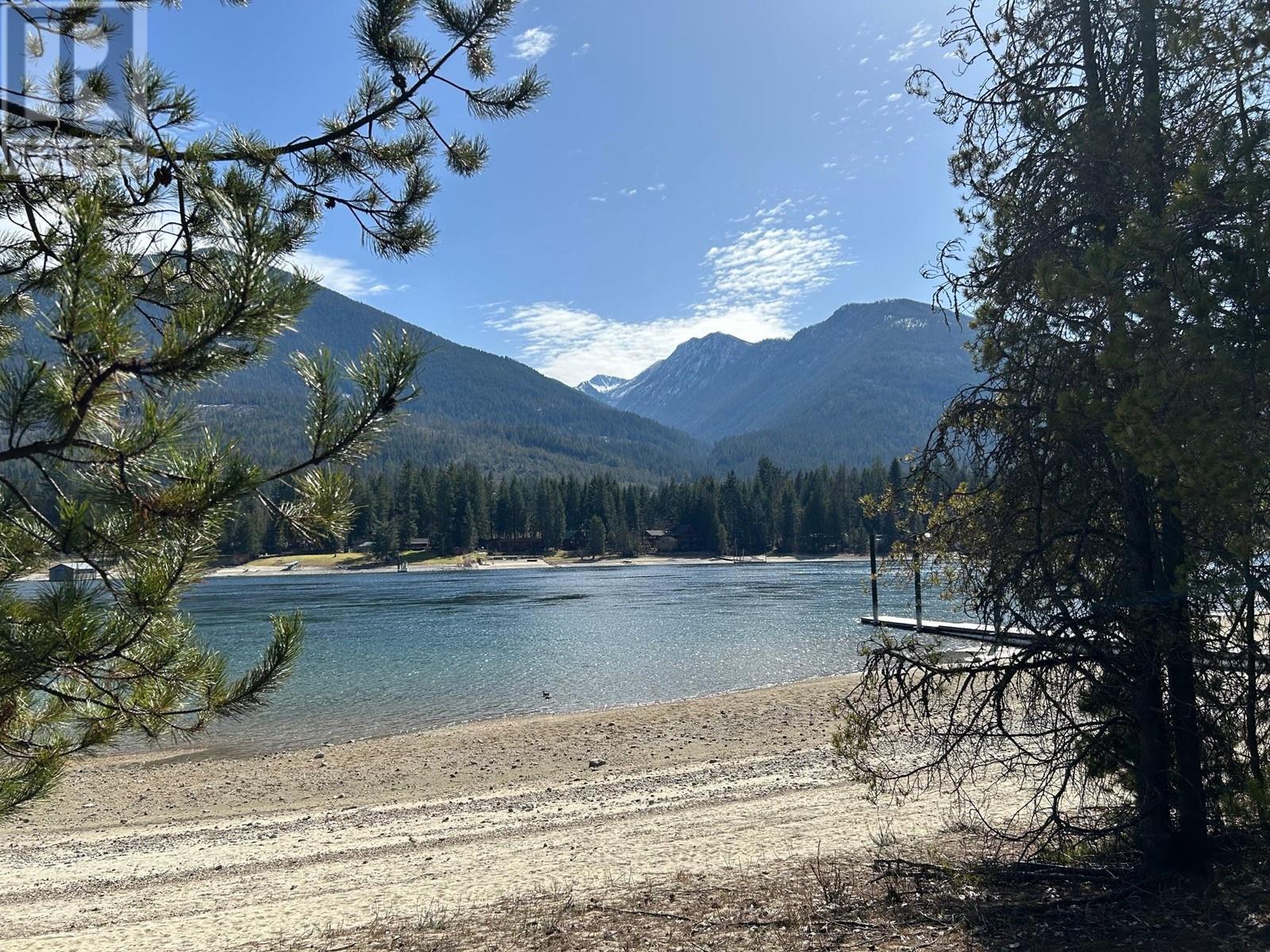 Photo 8 of 7416 3 A Highway, Balfour BC