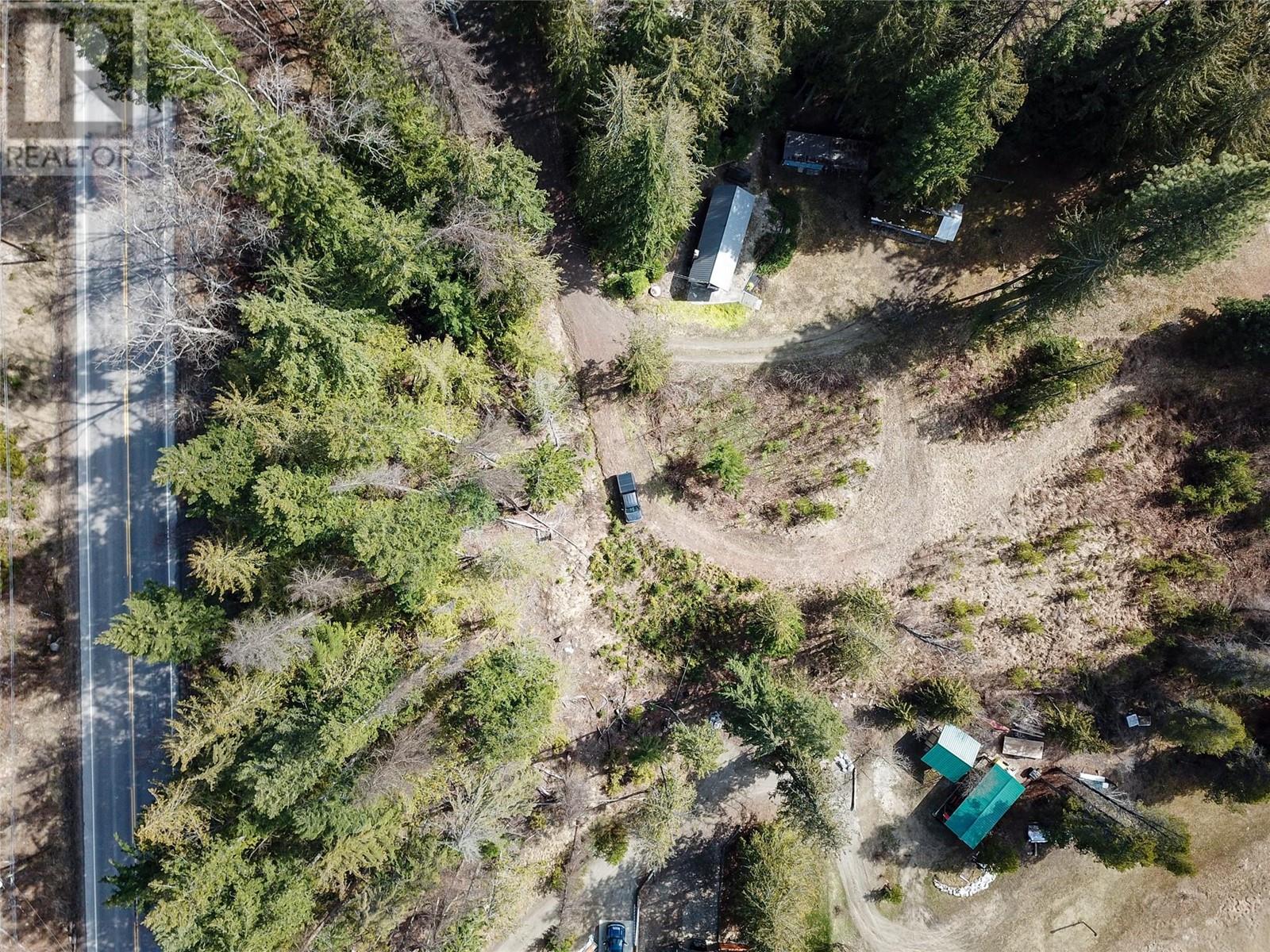 Photo 23 of 7416 3 A Highway, Balfour BC
