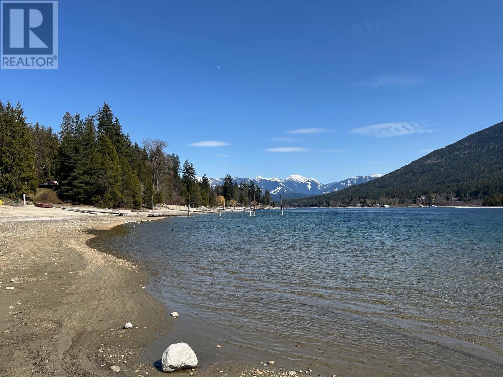 Photo 6 of 7416 3 A Highway, Balfour BC