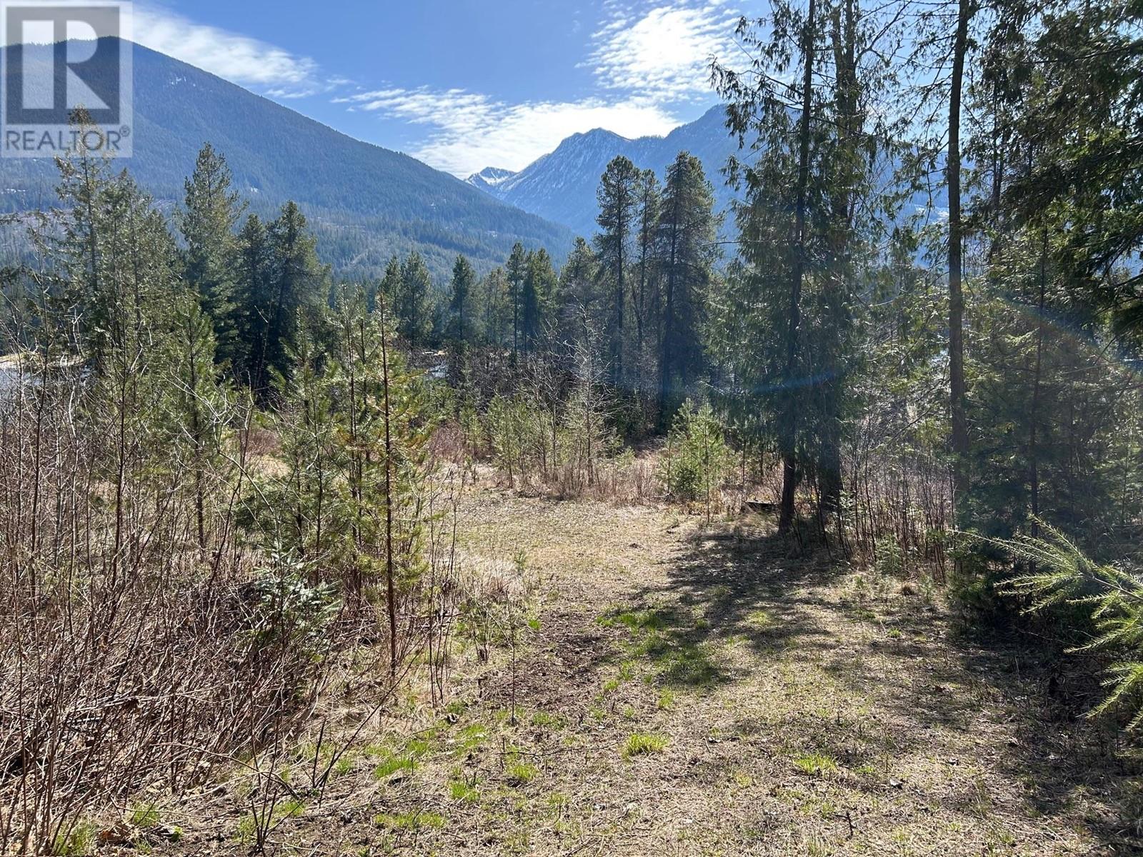 Photo 27 of 7416 3 A Highway, Balfour BC