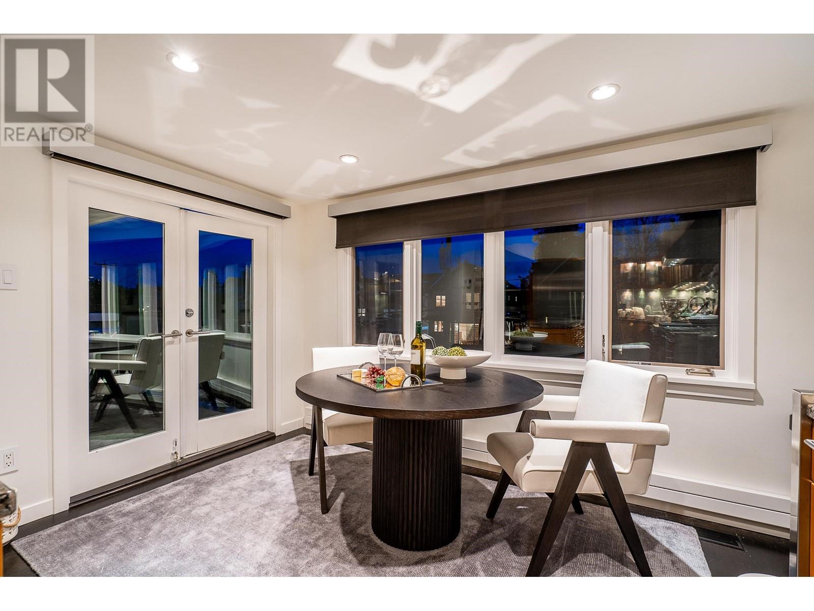 3262 W 1ST AVENUE, Vancouver