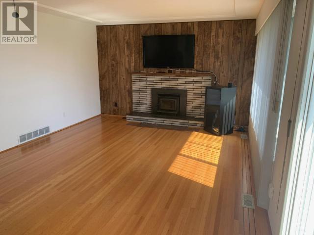 4856 SANDERSON ROAD, Texada Island
